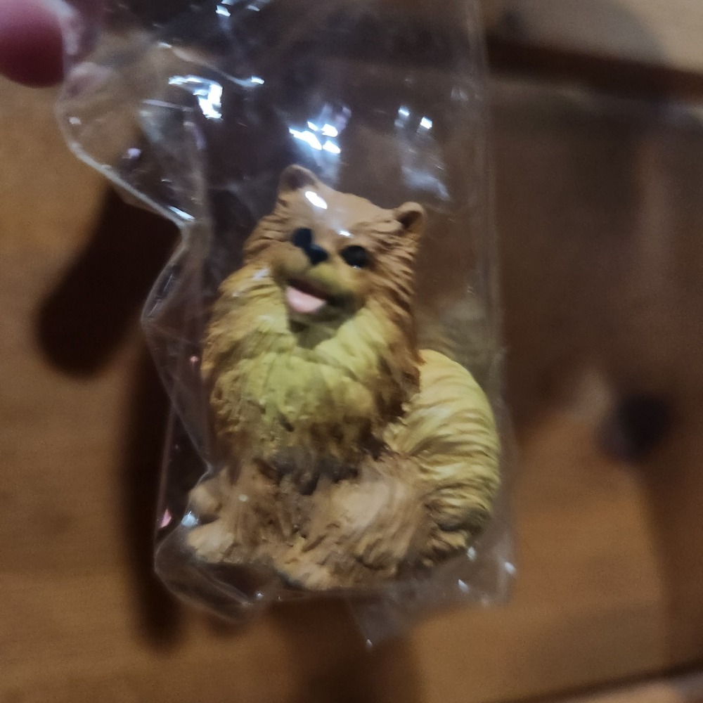 Conversation Concepts Vintage Brown Pomeranian Mini Dollhouse Figurine DTN-03A. - Picture 4 of 5